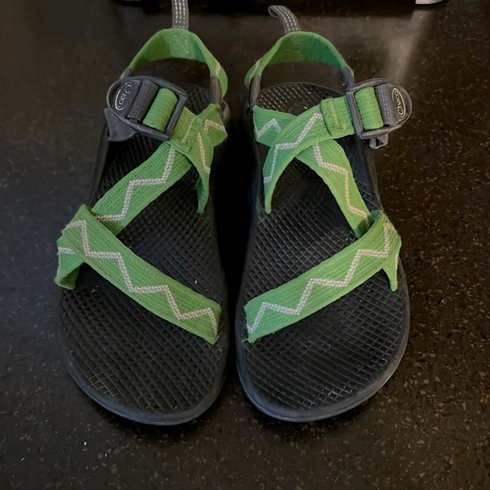 Chacos youth size 3